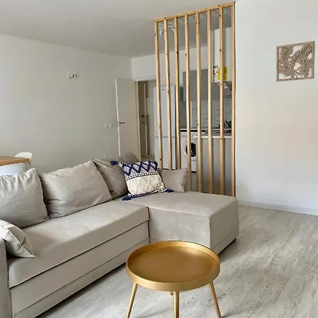 White Downtown * Албуфейра