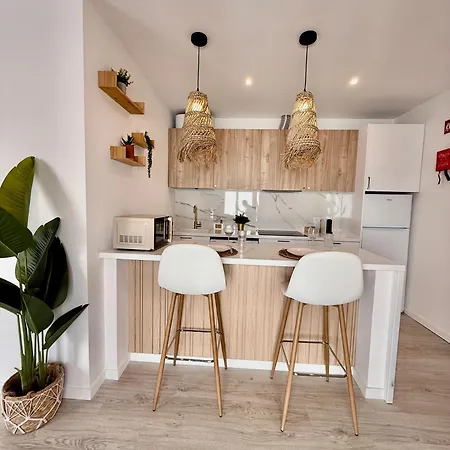 White Downtown Албуфейра