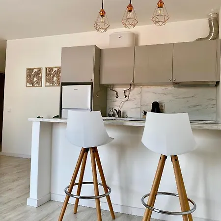 White Downtown Appartement Albufeira